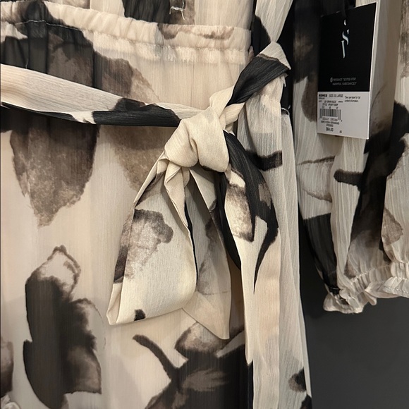 Simply Vera Vera Wang Flowy Floral 3/4 Sleeve Dress Black and Cream Size XXL NWT - Picture 7 of 13